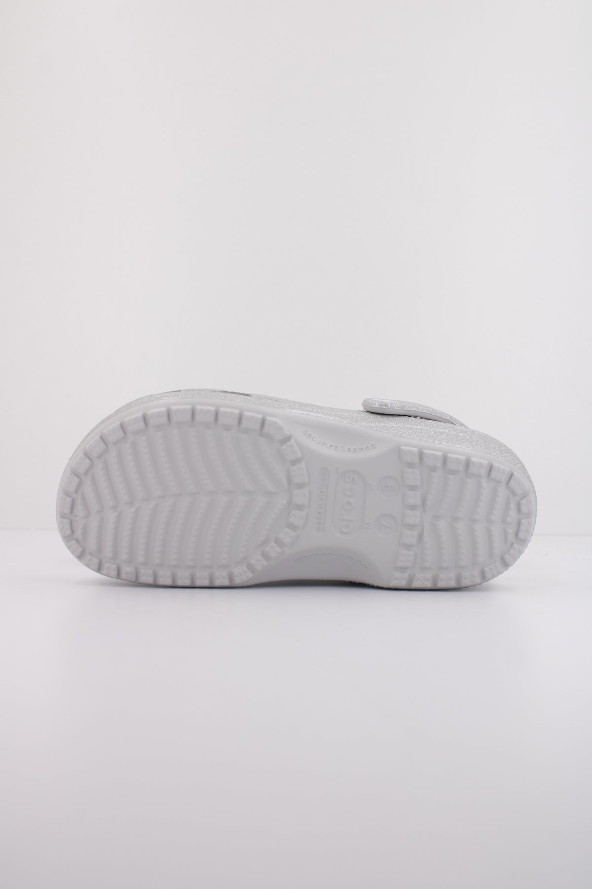 CROCS CLASSIC GLITTER CLO en color SLVGLT (5)