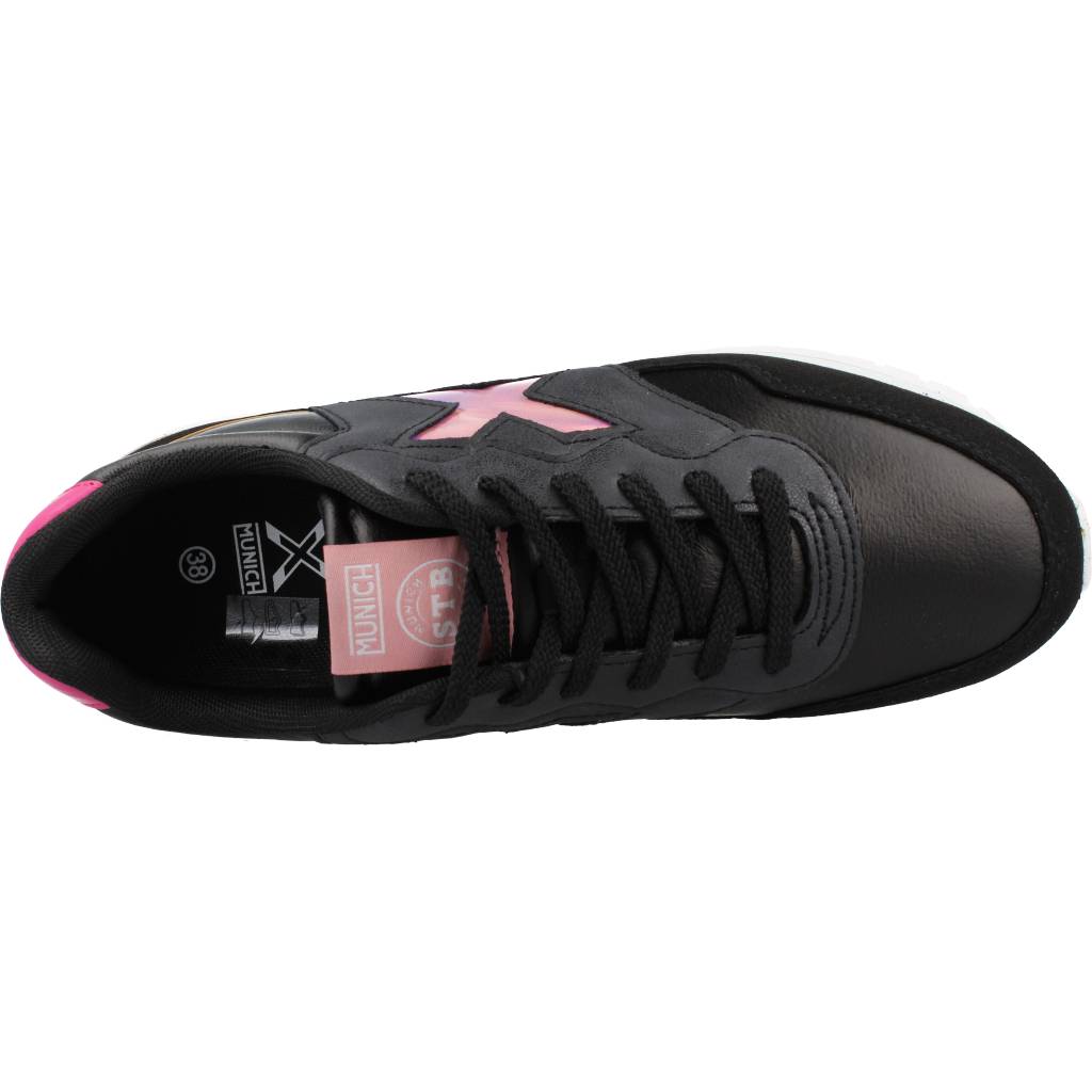 MUNICH WOMEN en color (7)