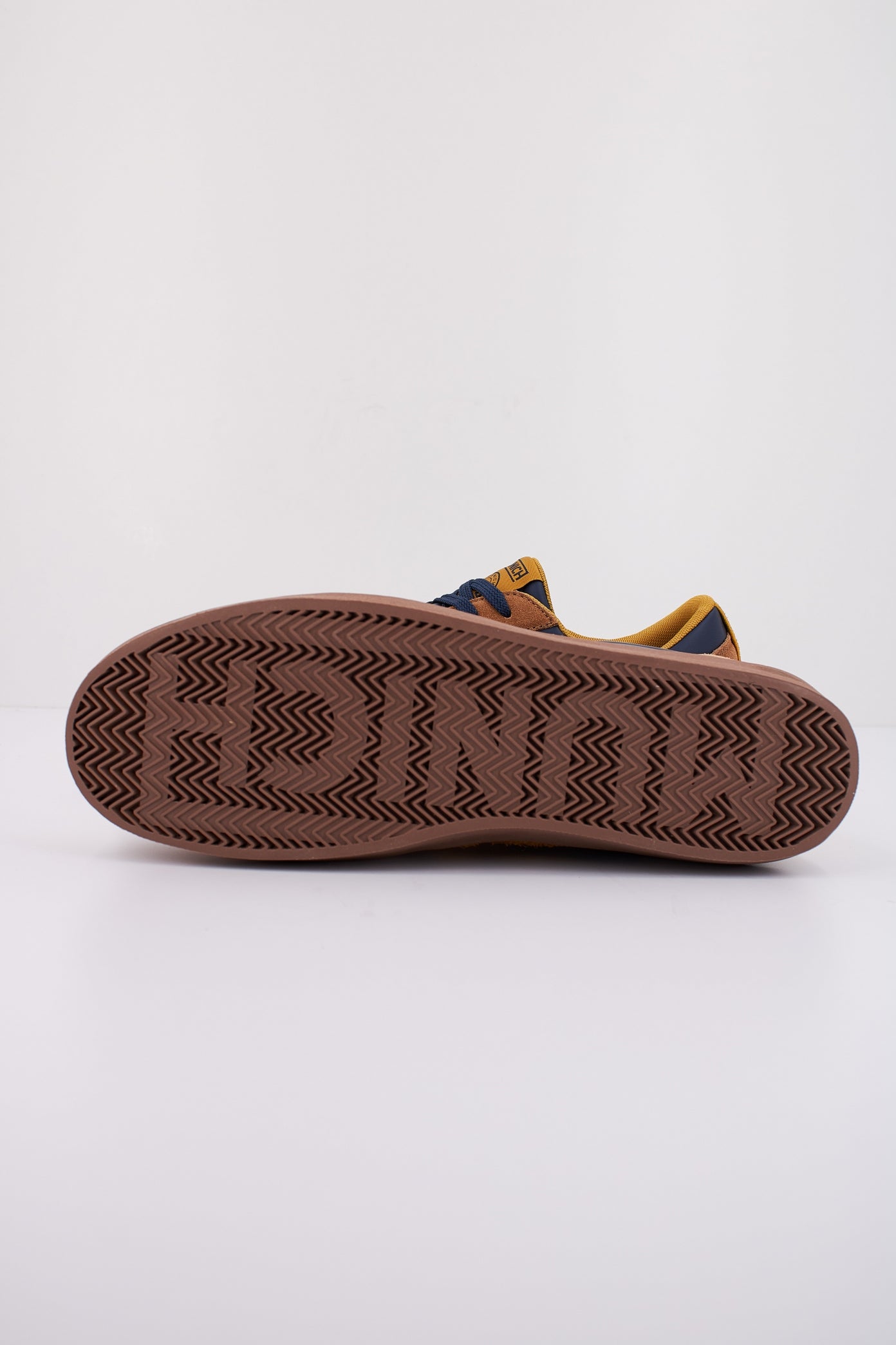 MUNICH MUNICH BREAK en color (5)