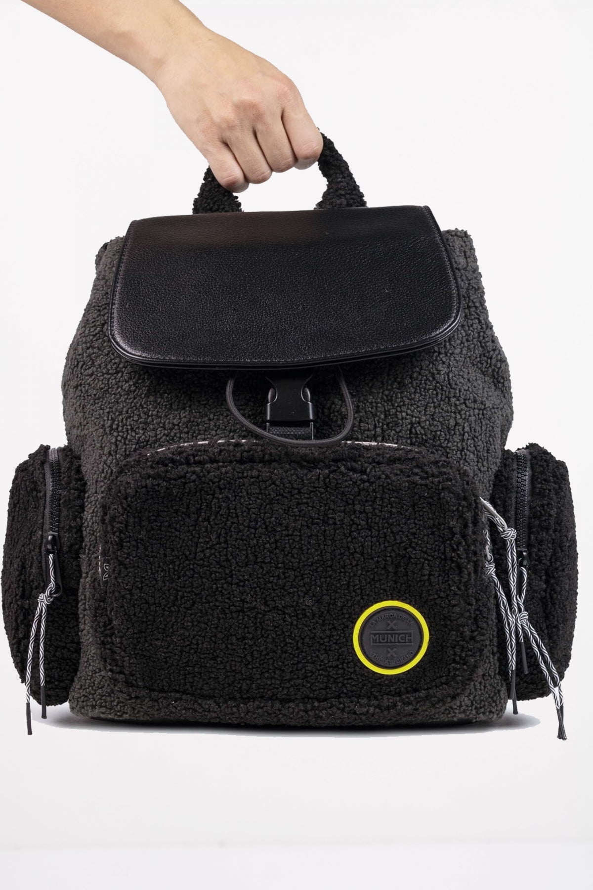 MUNICH DEEP en color BLACK (4)