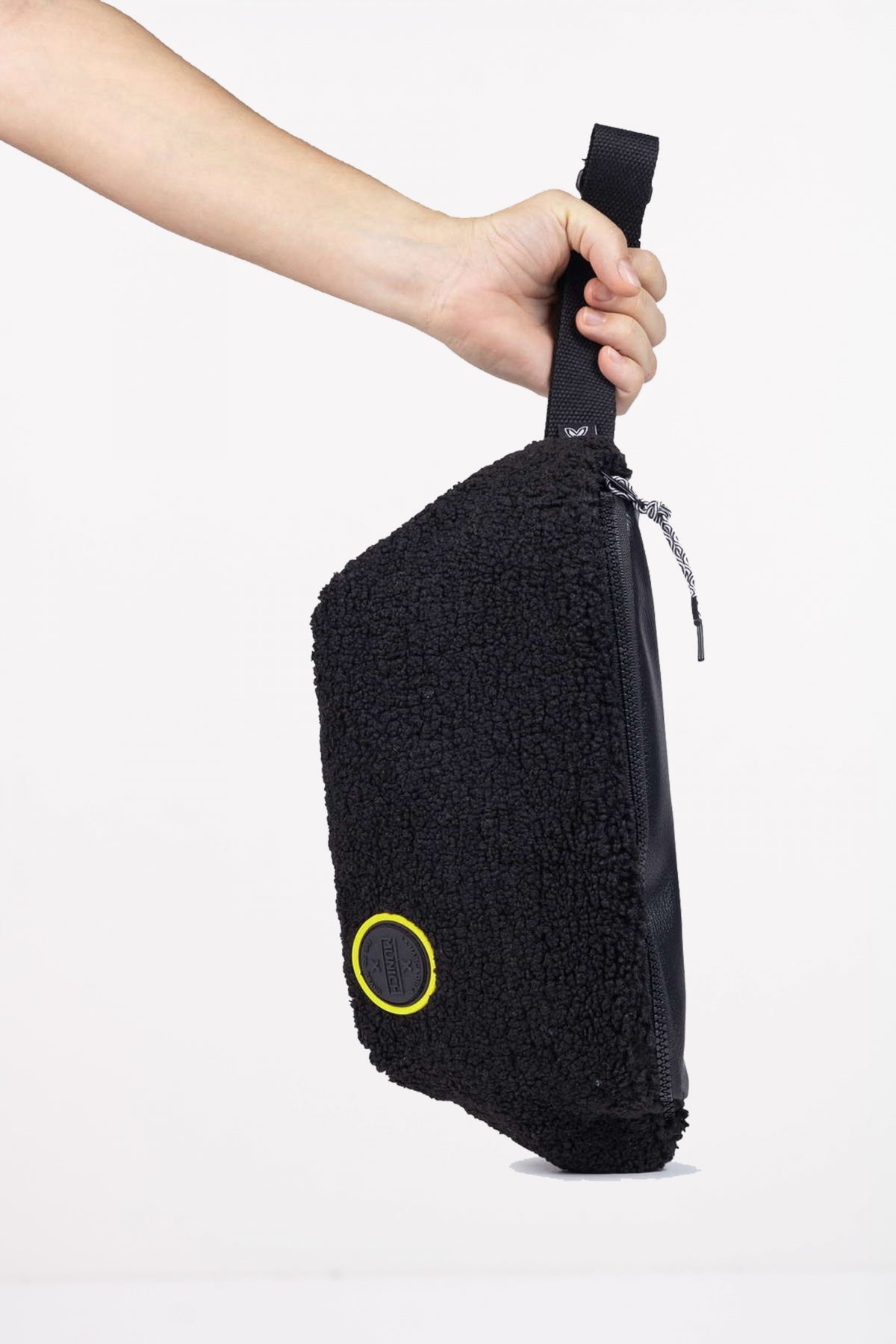 MUNICH DEEP en color BLACK (5)