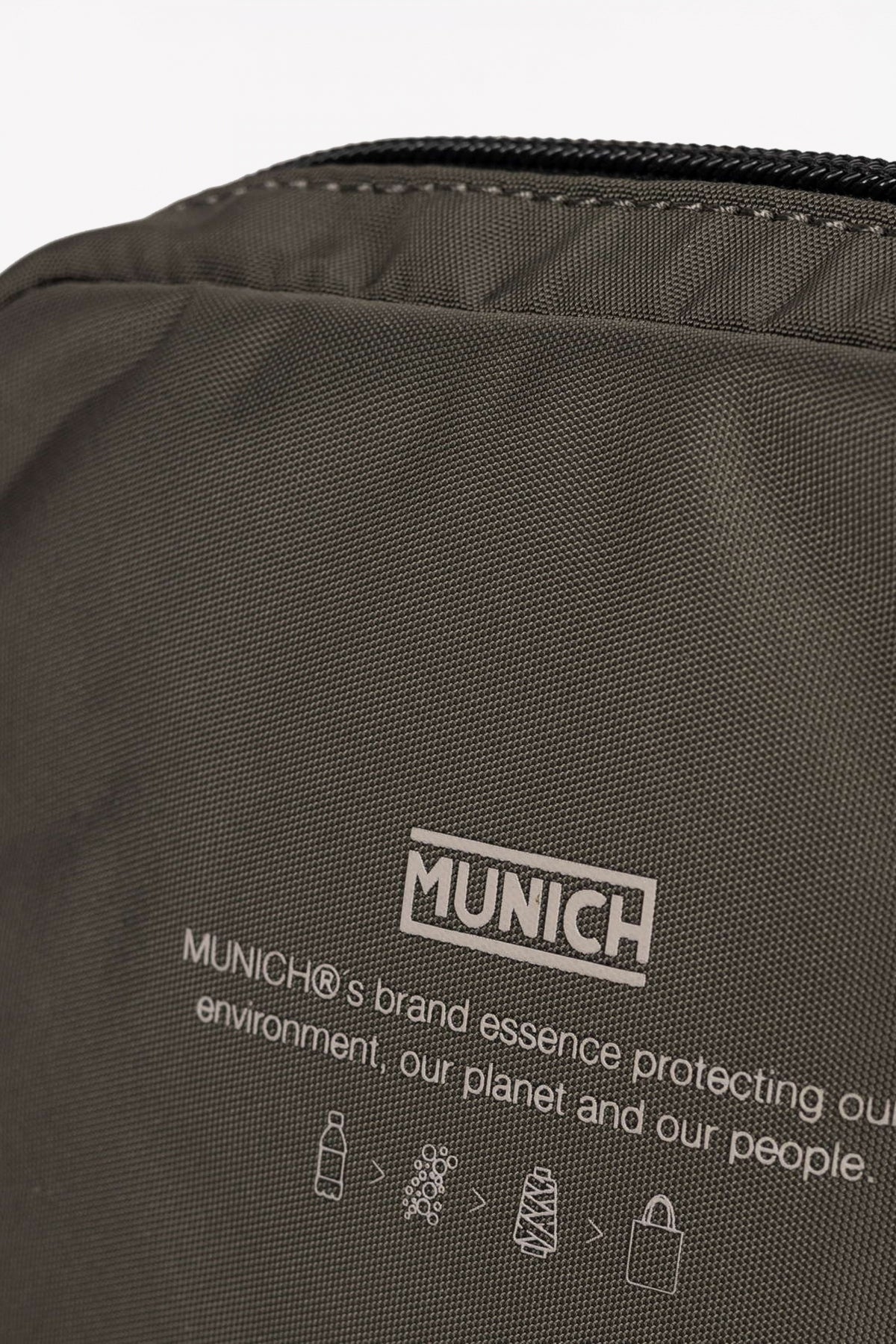 MUNICH M en color KHAKI (3)
