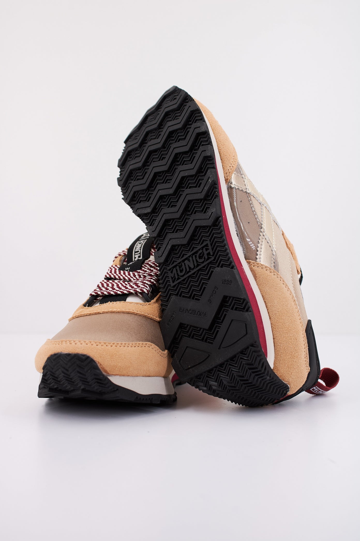 MUNICH UM WMN en color (5)