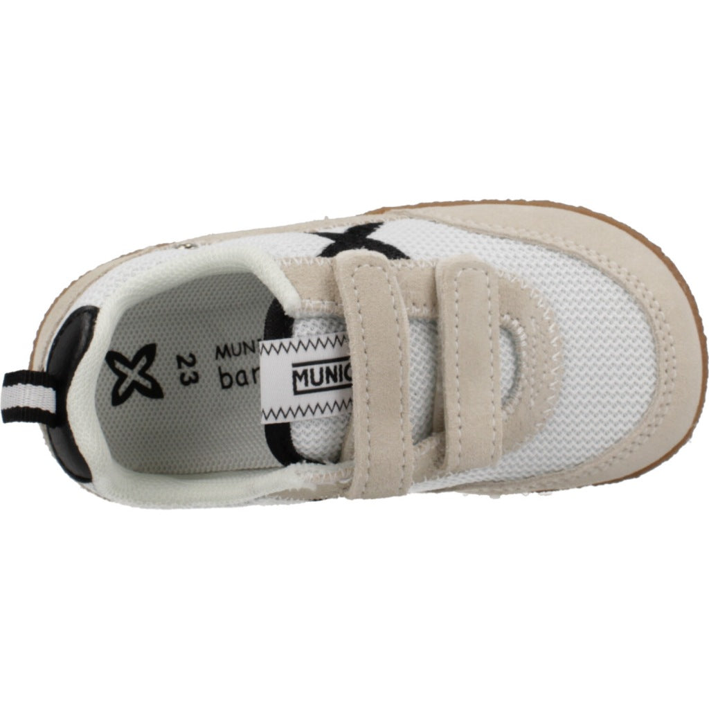 MUNICH BABY KODA en color (7)