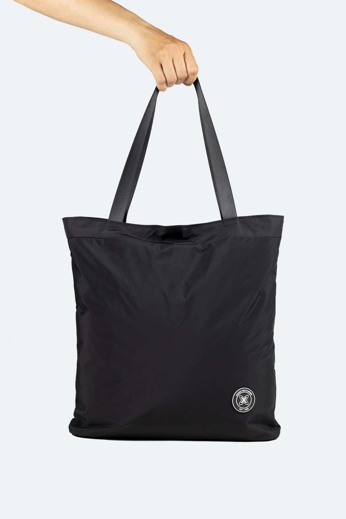 MUNICH SHALLOW TOTE BACKPAC en color BLACK (4)