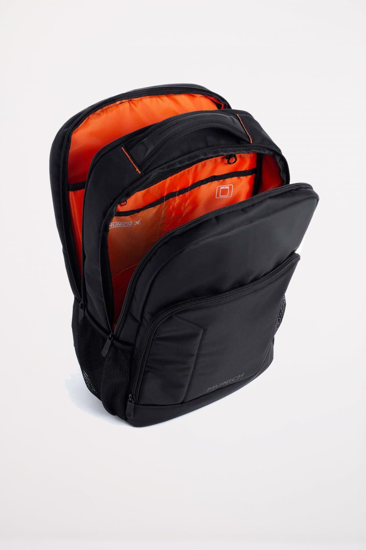 MUNICH X VENTURE en color BLACK (3)