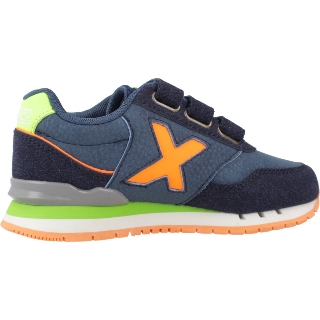 MUNICH DASH KID VCO en color (4)