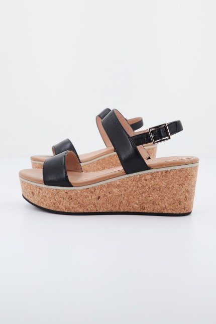 STONEFLY DIVA NAPPA en color (2)