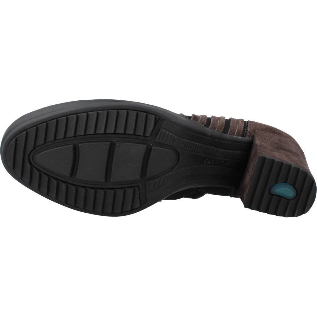 STONEFLY OPRAH VELOUR en color W (6)