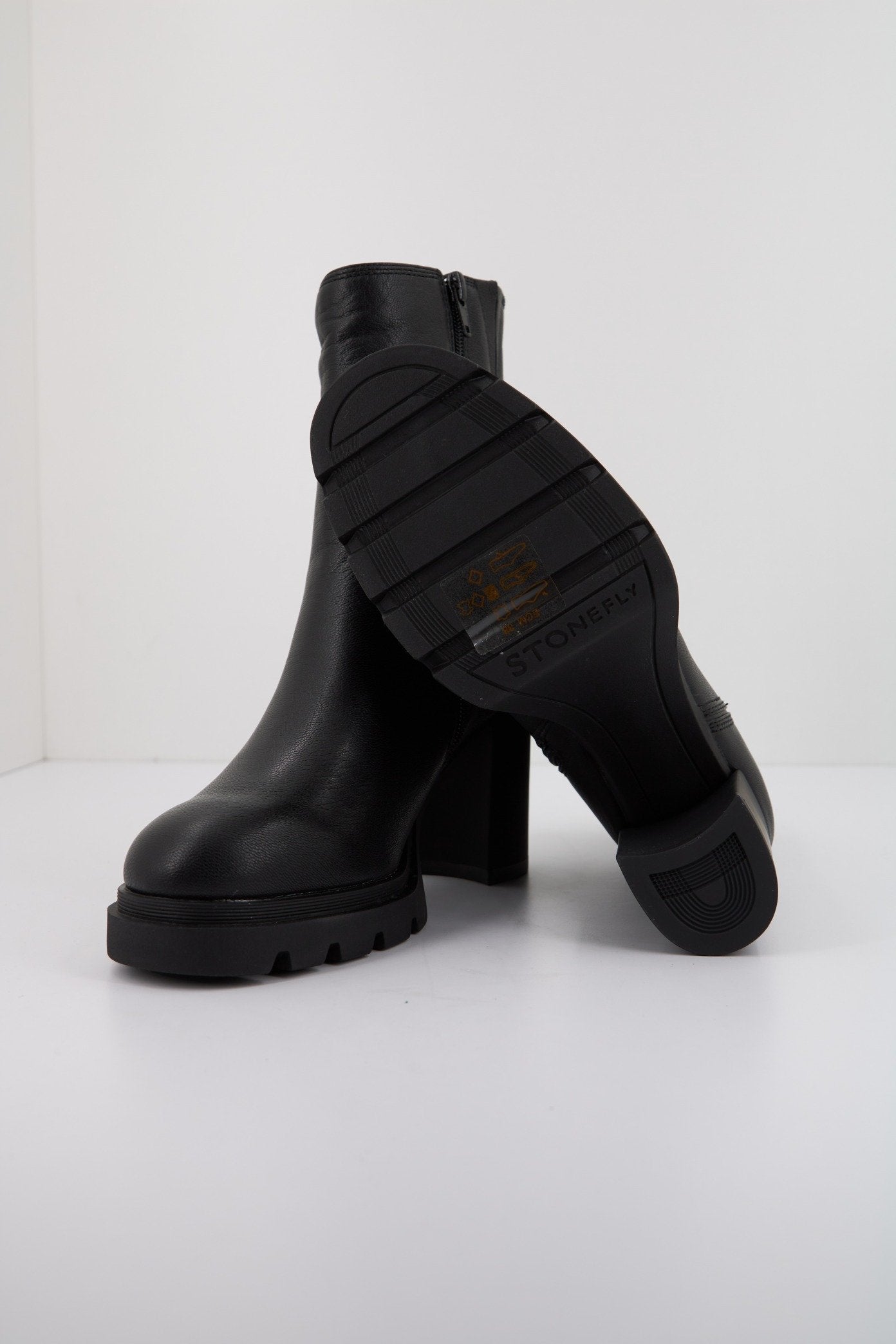 STONEFLY OXA GOAT LTH en color (4)