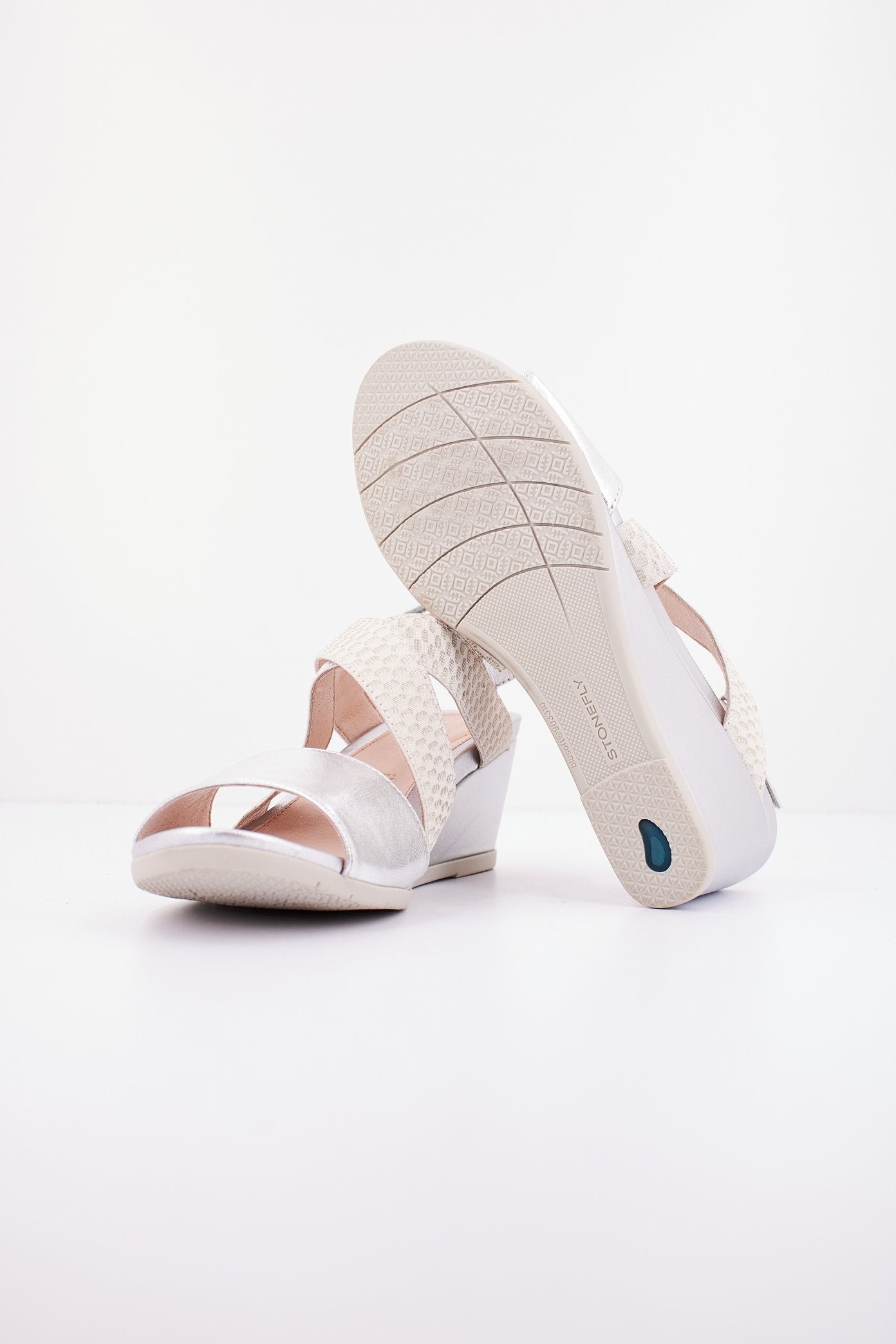 STONEFLY SWEET III LAMINAT en color (4)