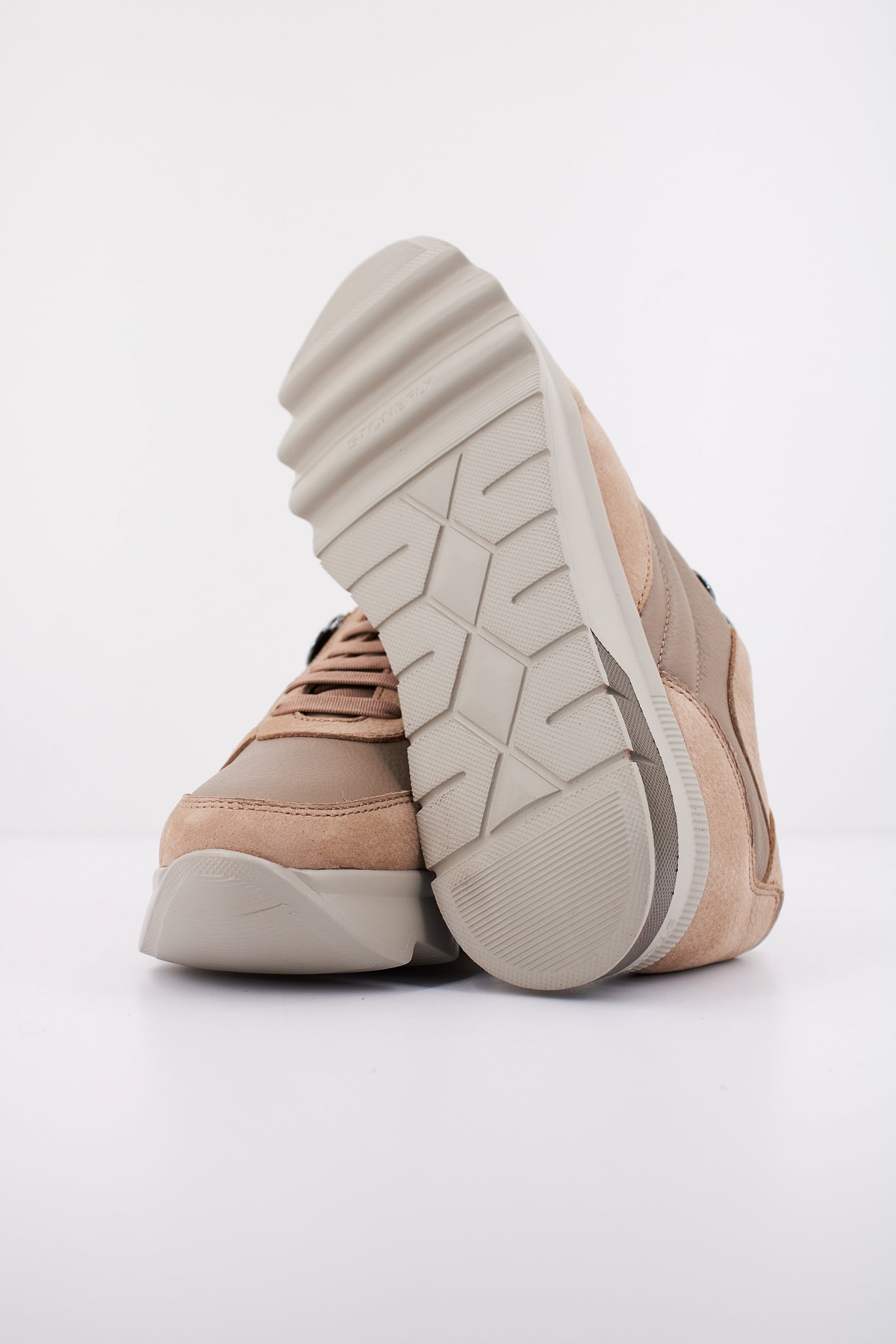 STONEFLY NABUK/NAPPA LTH en color SC (5)