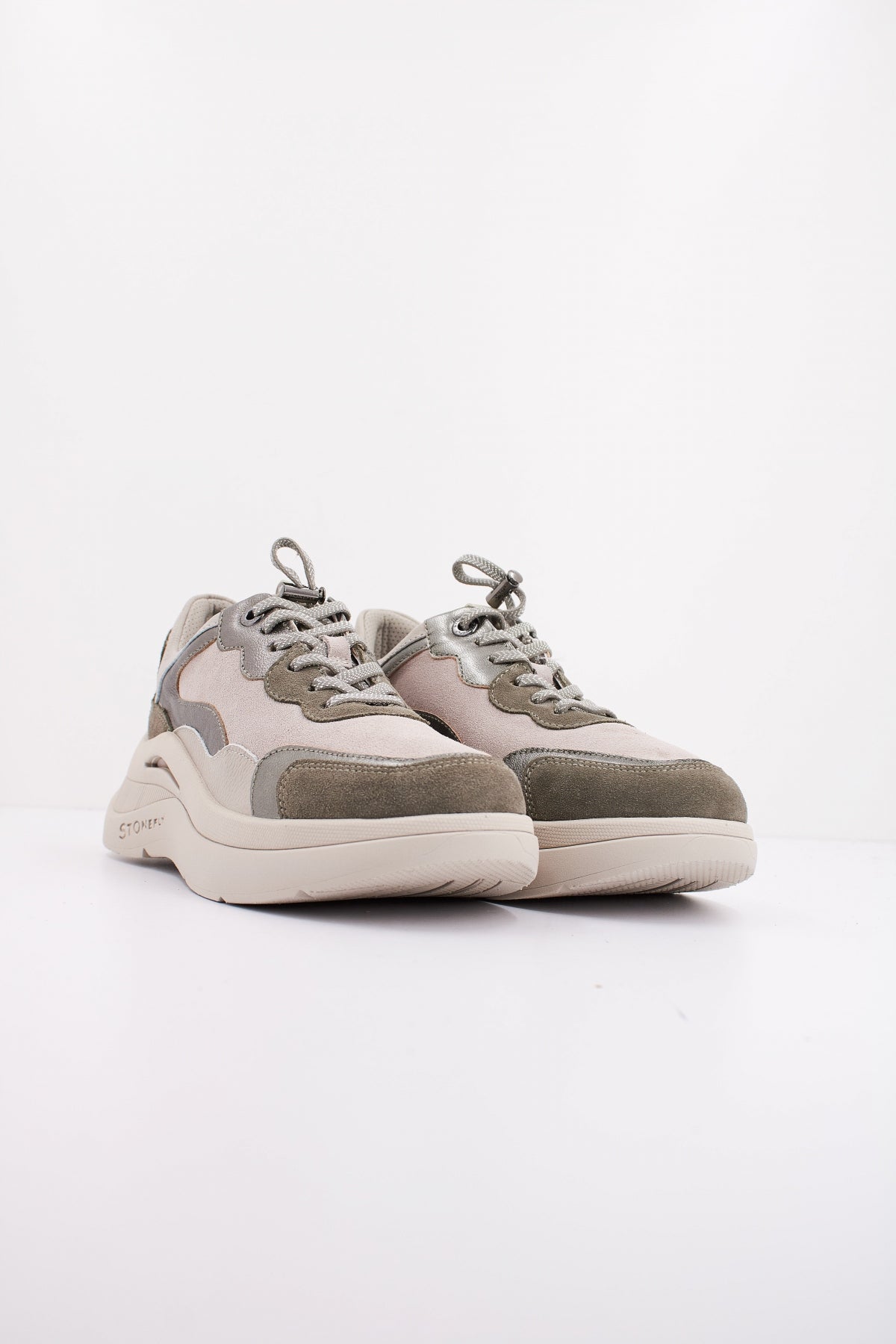 STONEFLY ROCHA VELOUR/EMBOS en color CUF (2)
