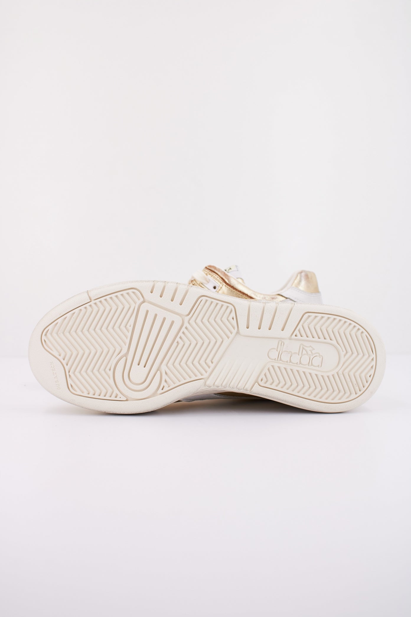 DIADORA METAL WN en color (5)