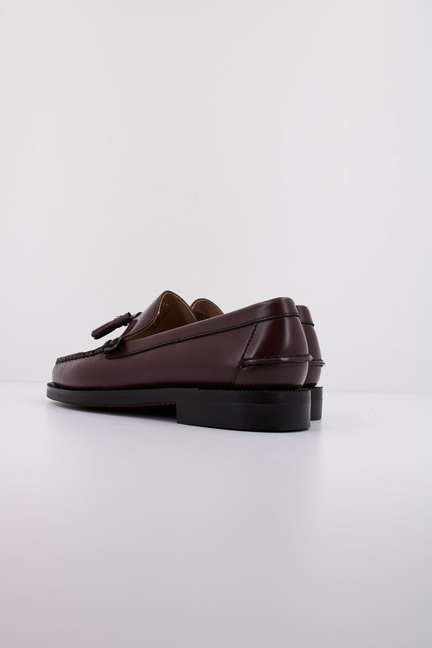 SEBAGO R en color GARNET (4)
