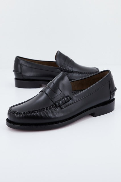 SEBAGO W ANCHO ESPEC en color BLACK (1)