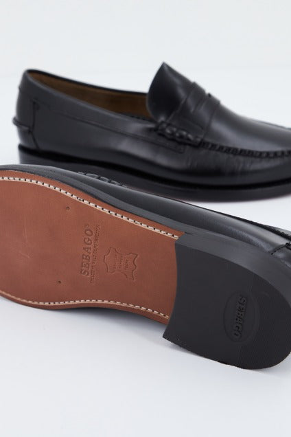 SEBAGO W ANCHO ESPEC en color BLACK (4)
