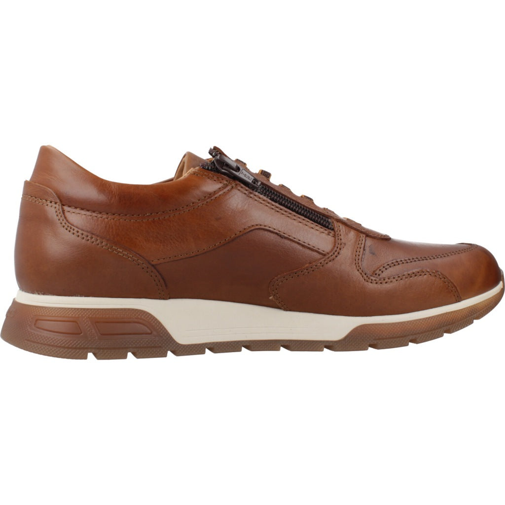 KANGAROOS K en color CUERO (4)