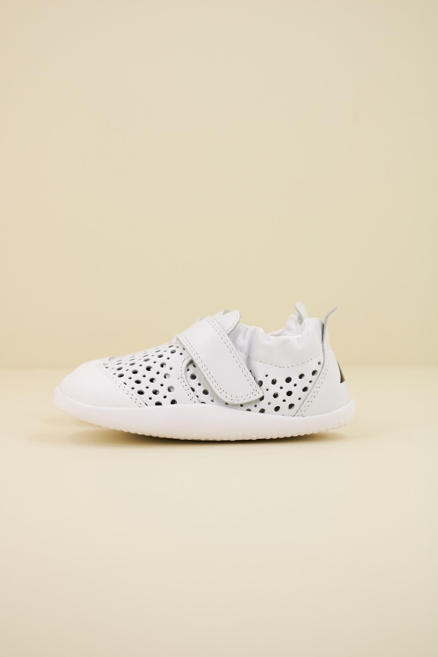 BOBUX XP GO PUNCH en color WHITE (1)