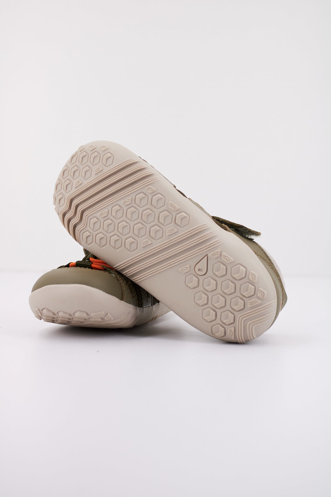 BOBUX SUMMIT en color OLVFOG (4)