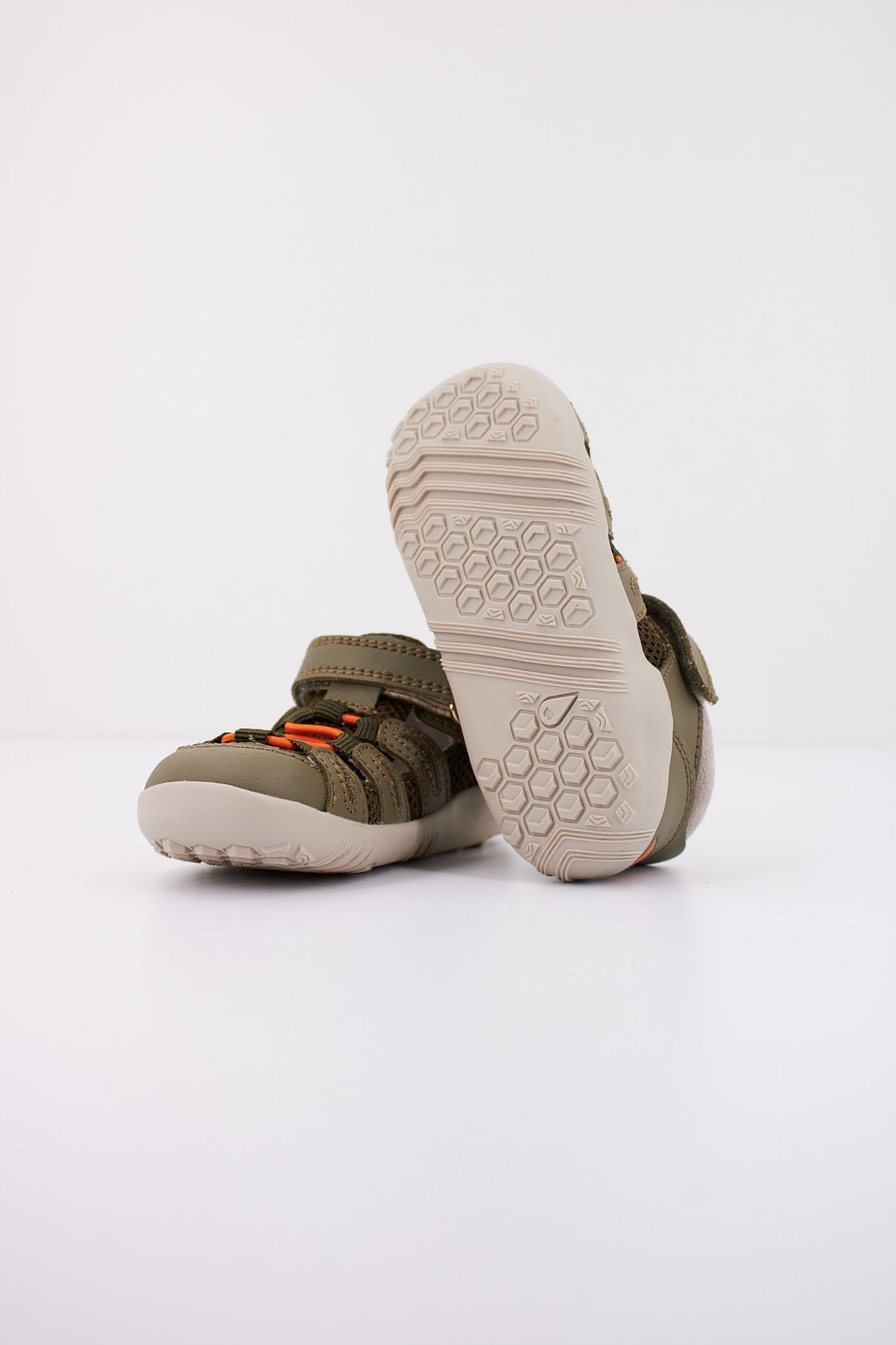 BOBUX SUMMIT en color OLVFOG (4)