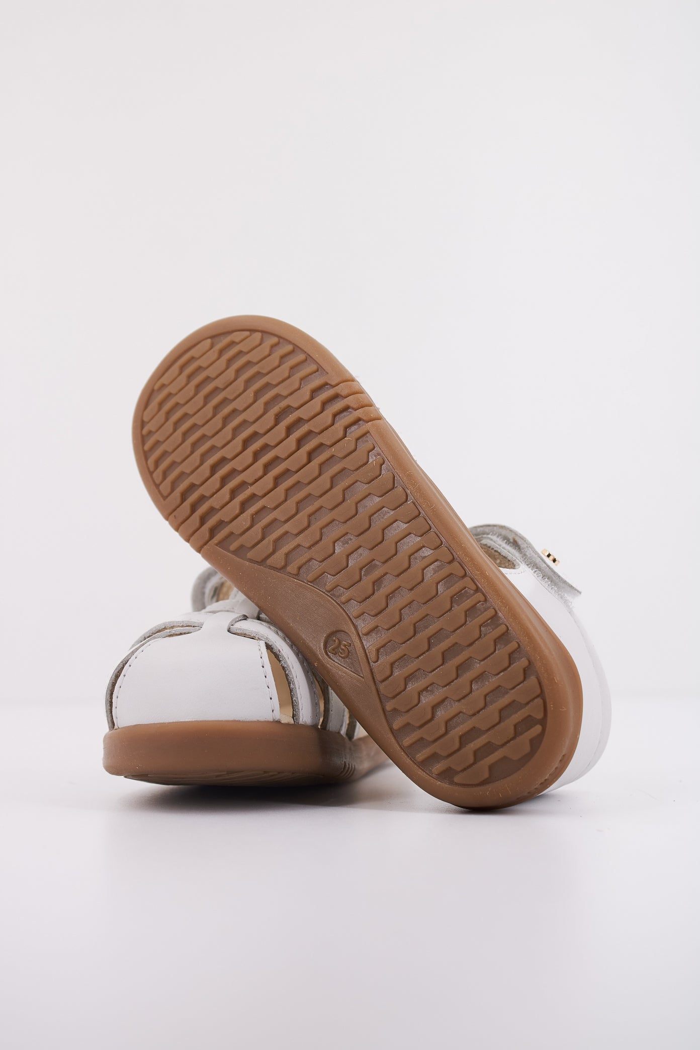 BOBUX CROSS JUMP en color WHITE (5)