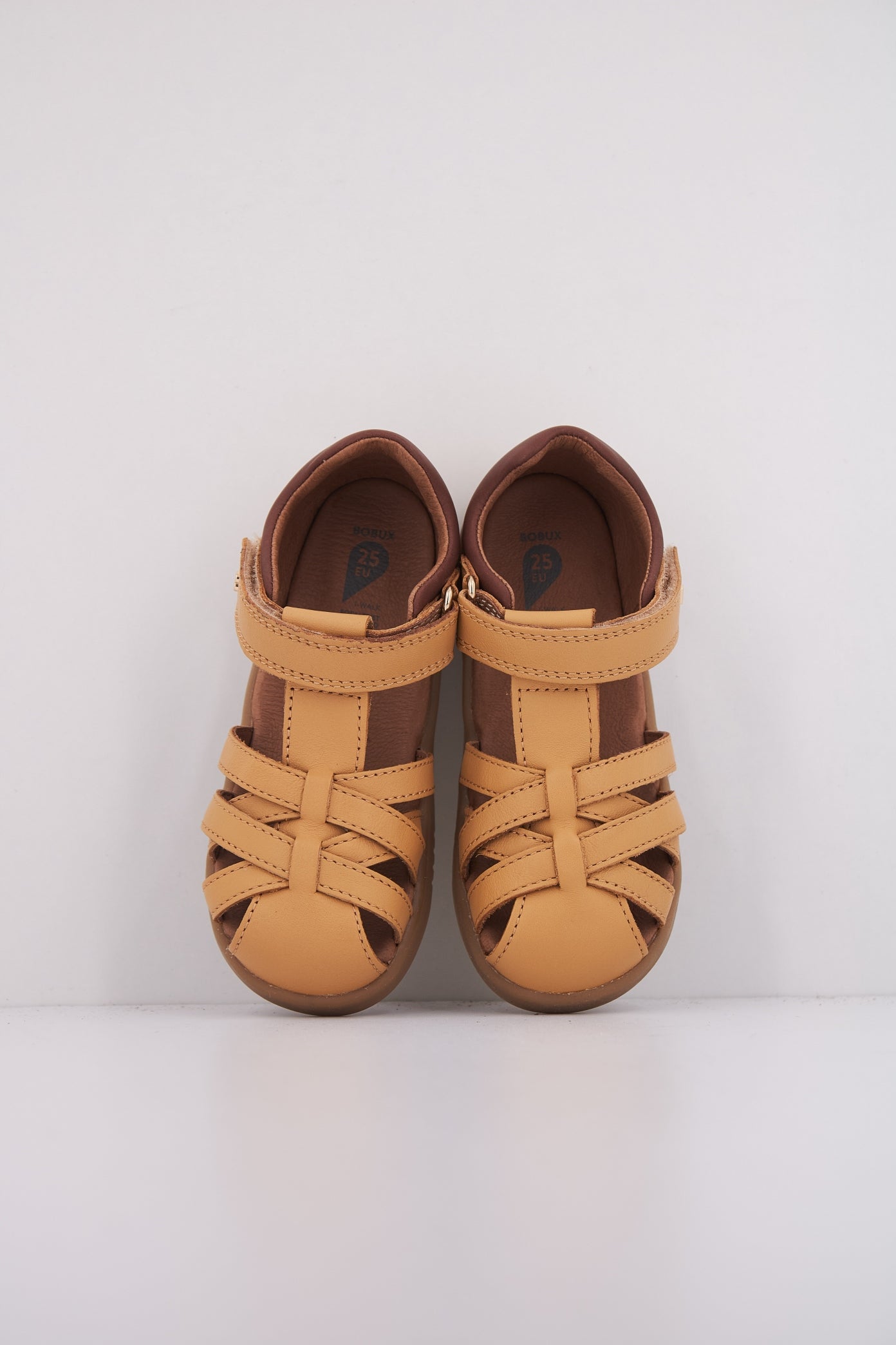 BOBUX CROSS JUMP en color OAK (3)