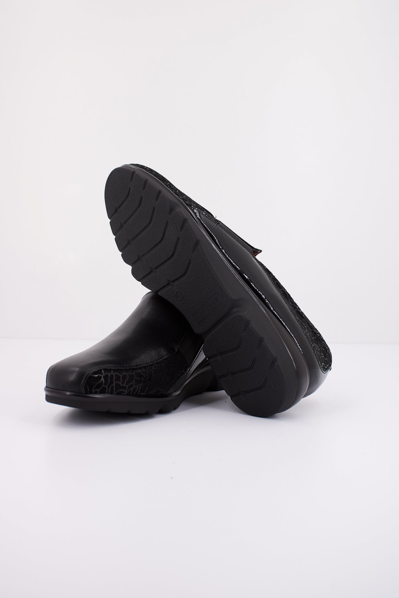 PITILLOS P en color NEGRO (5)