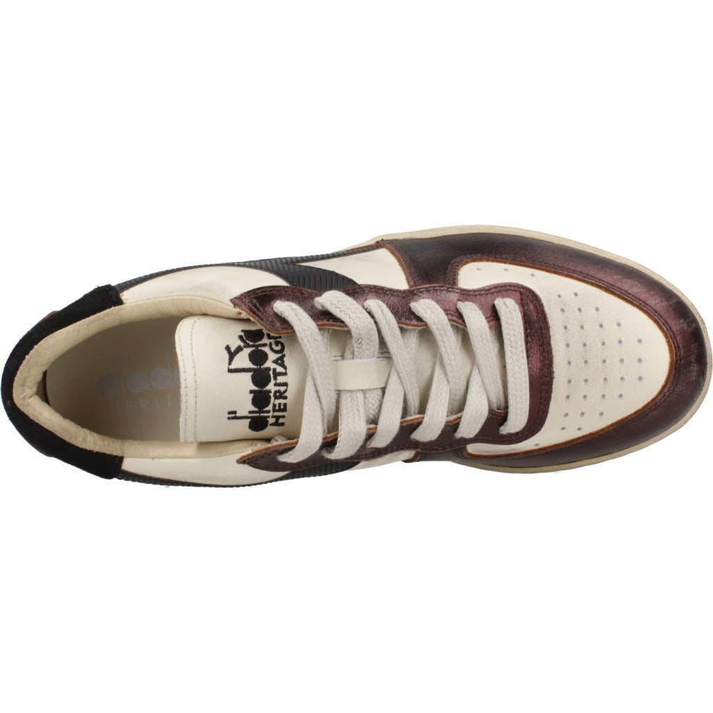 DIADORA HERITAGE BASKET LOW DIRTY en color (7)