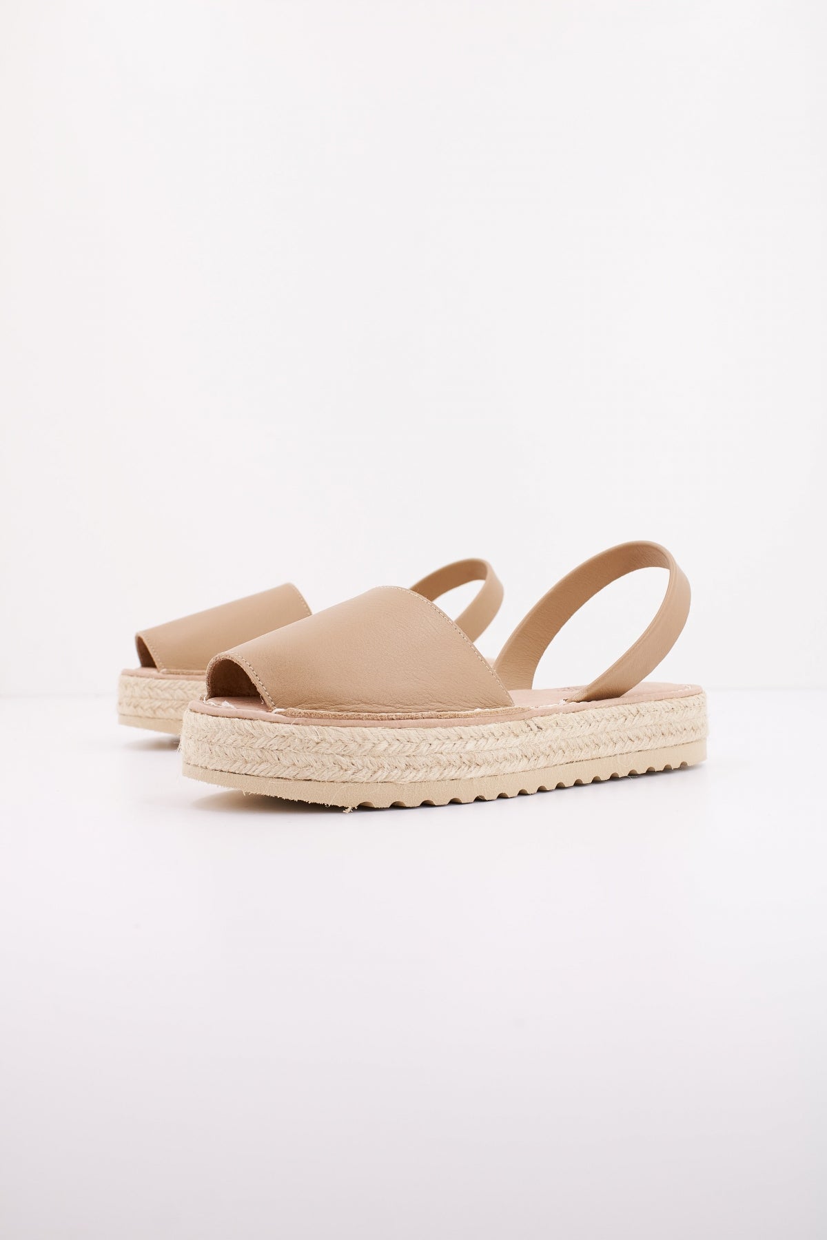 QUONDAM IRENE en color TAUPE (2)
