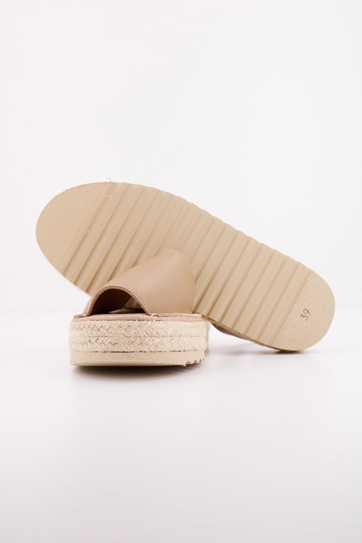 QUONDAM IRENE en color TAUPE (5)
