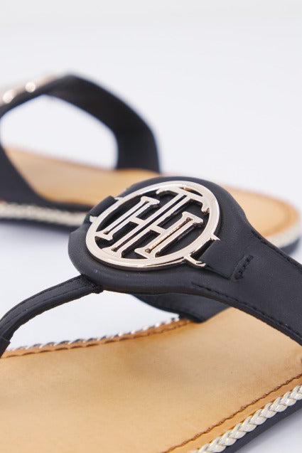 TOMMY HILFIGER ESSENTIAL LEATHER FL en color BDSBLACK (4)