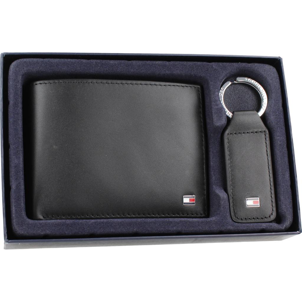 TOMMY HILFIGER GP ETON CC AND COIN en color BDSBLCK (2)