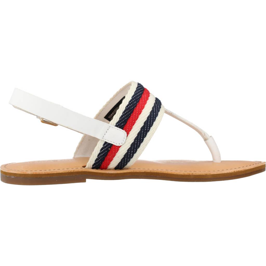 TOMMY HILFIGER FLAT SANDAL CORPORAT en color YBL (4)