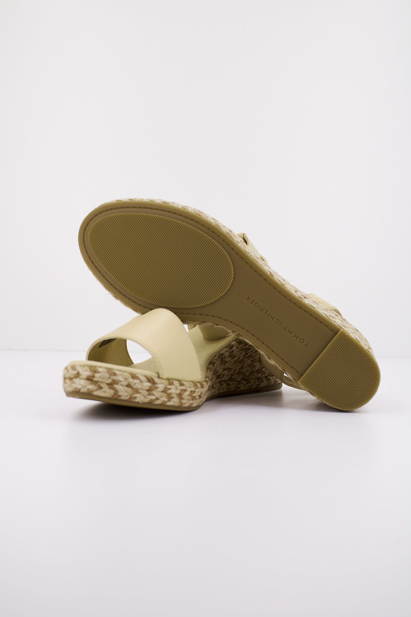 TOMMY HILFIGER FWFW en color ACR (4)