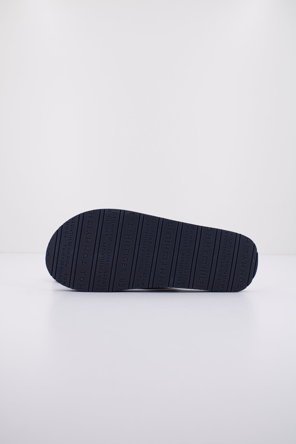 TOMMY HILFIGER TB en color BLUE (4)
