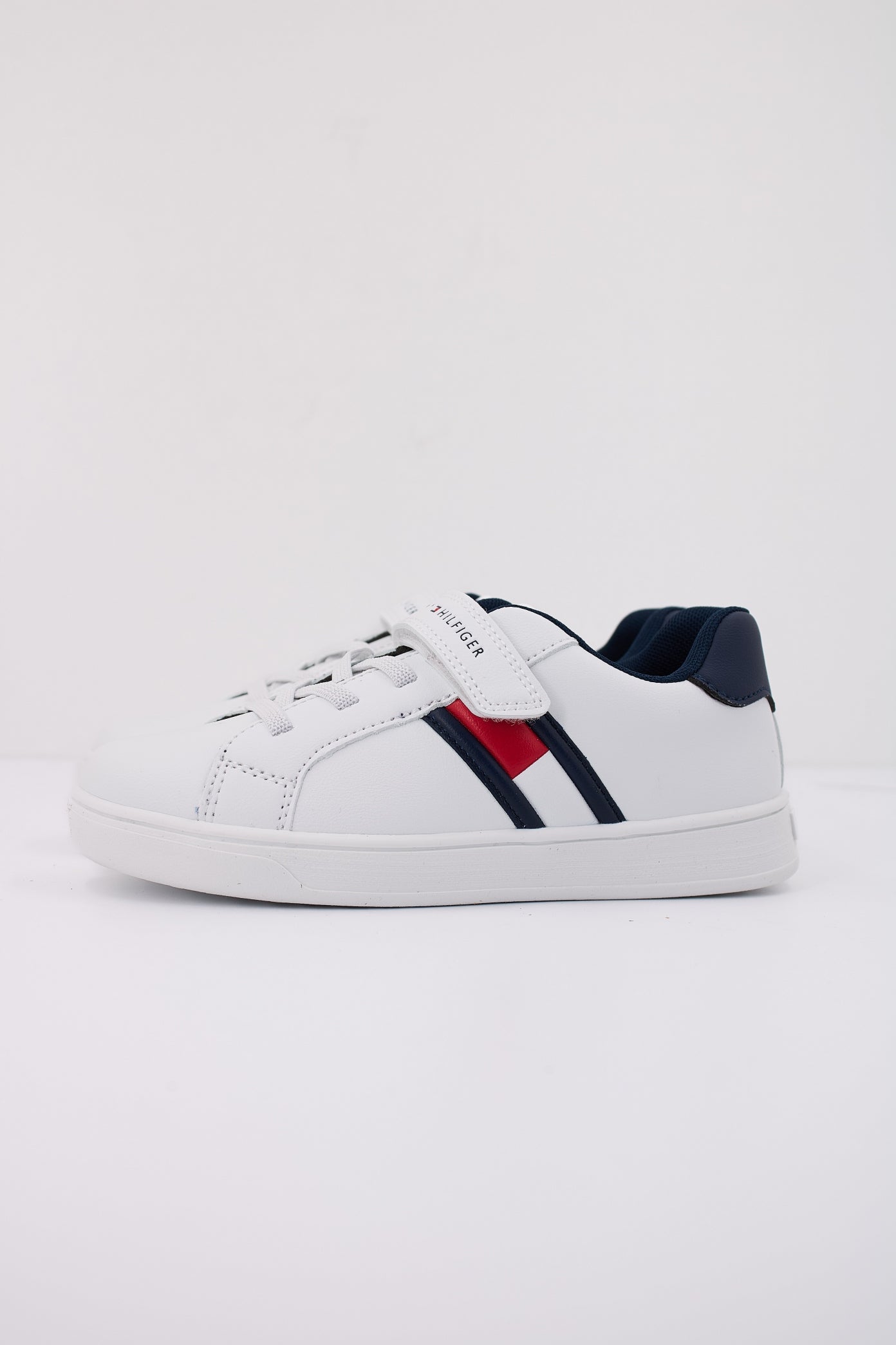 TOMMY HILFIGER TX en color WHITE (1)