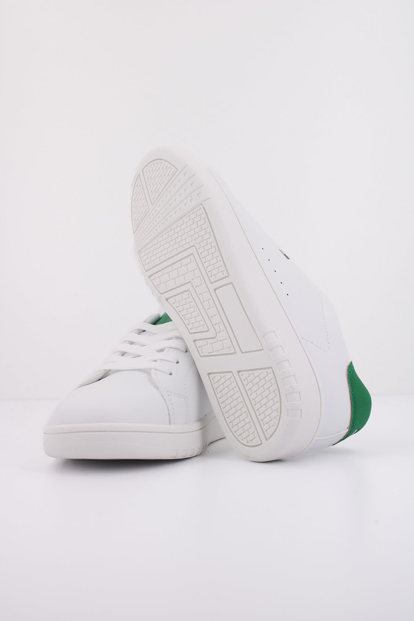 TOMMY HILFIGER TX en color WHTGRN (5)