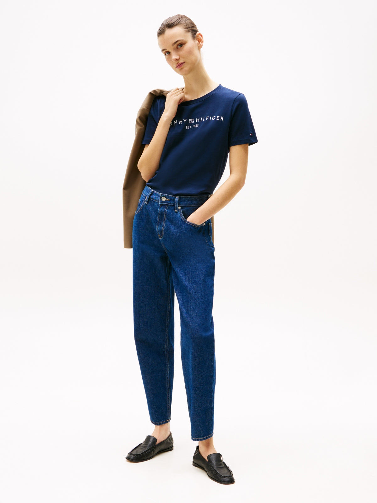 TOMMY HILFIGER REG CORP LOGO C-NK S en color CG (5)