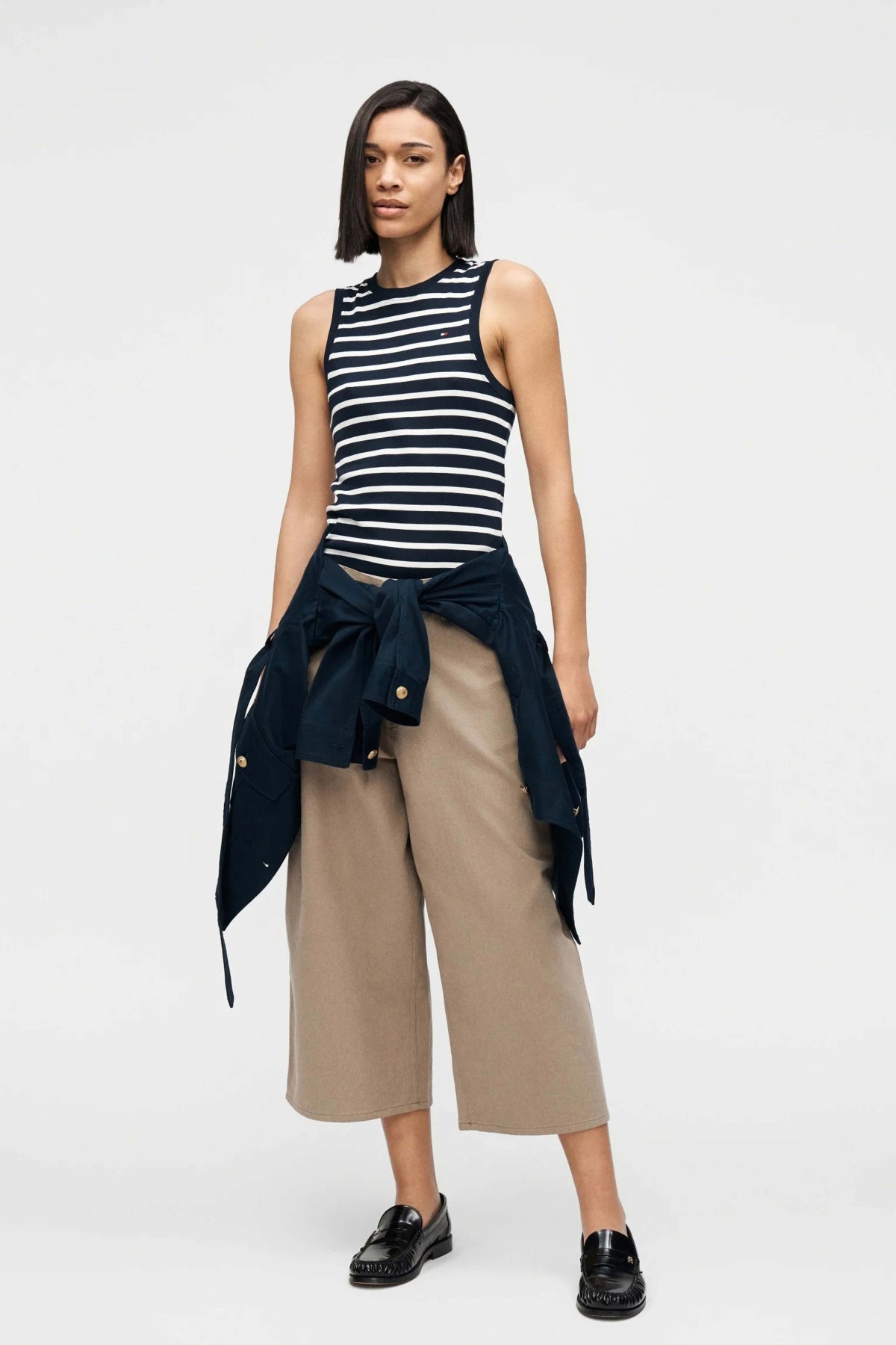 TOMMY HILFIGER WWWW en color X (8)