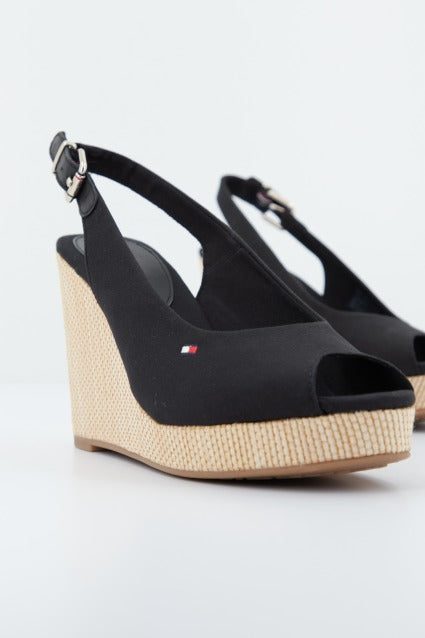 TOMMY HILFIGER ICONIC ELENA SLING B en color BDSBLACK (1)