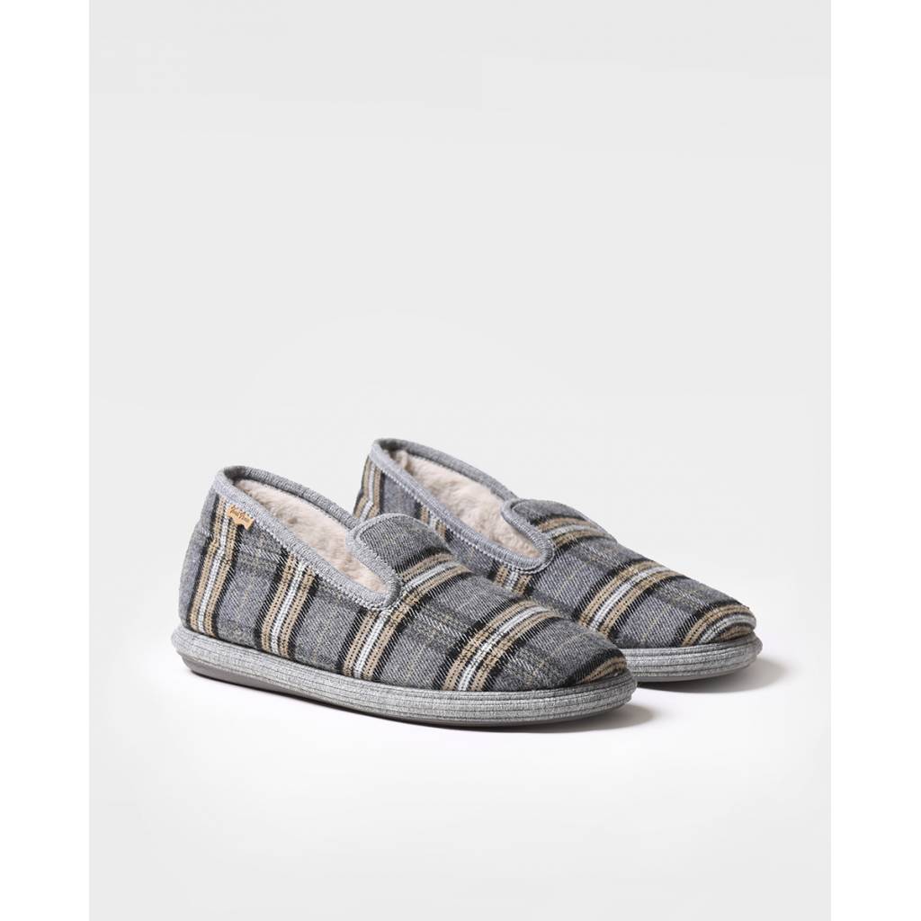 TONI PONS en color GRIS (2)