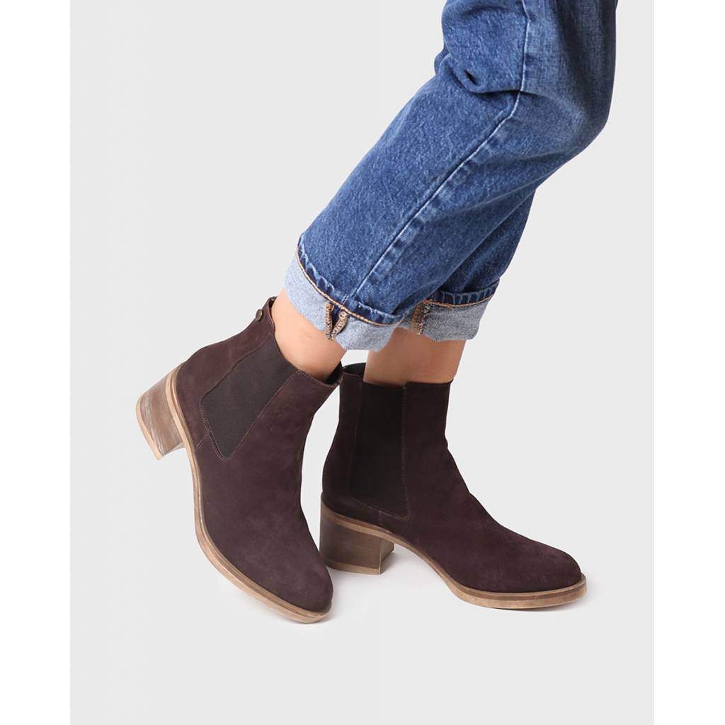 TONI PONS en color MARRO (4)