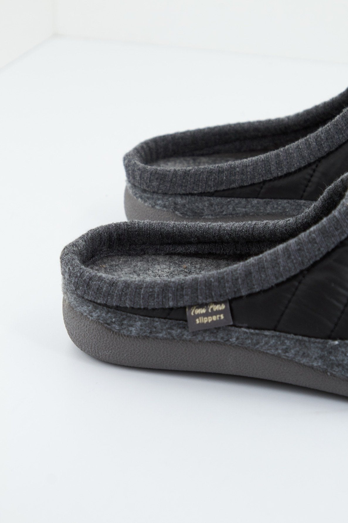 TONI PONS NIX TK en color NEGRE (3)
