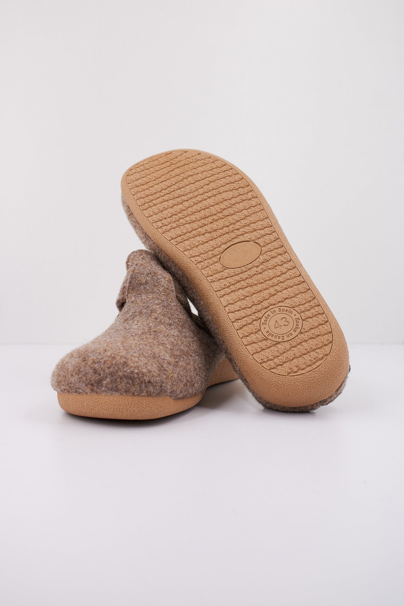 TONI PONS NORTON FP en color TAUPE (5)