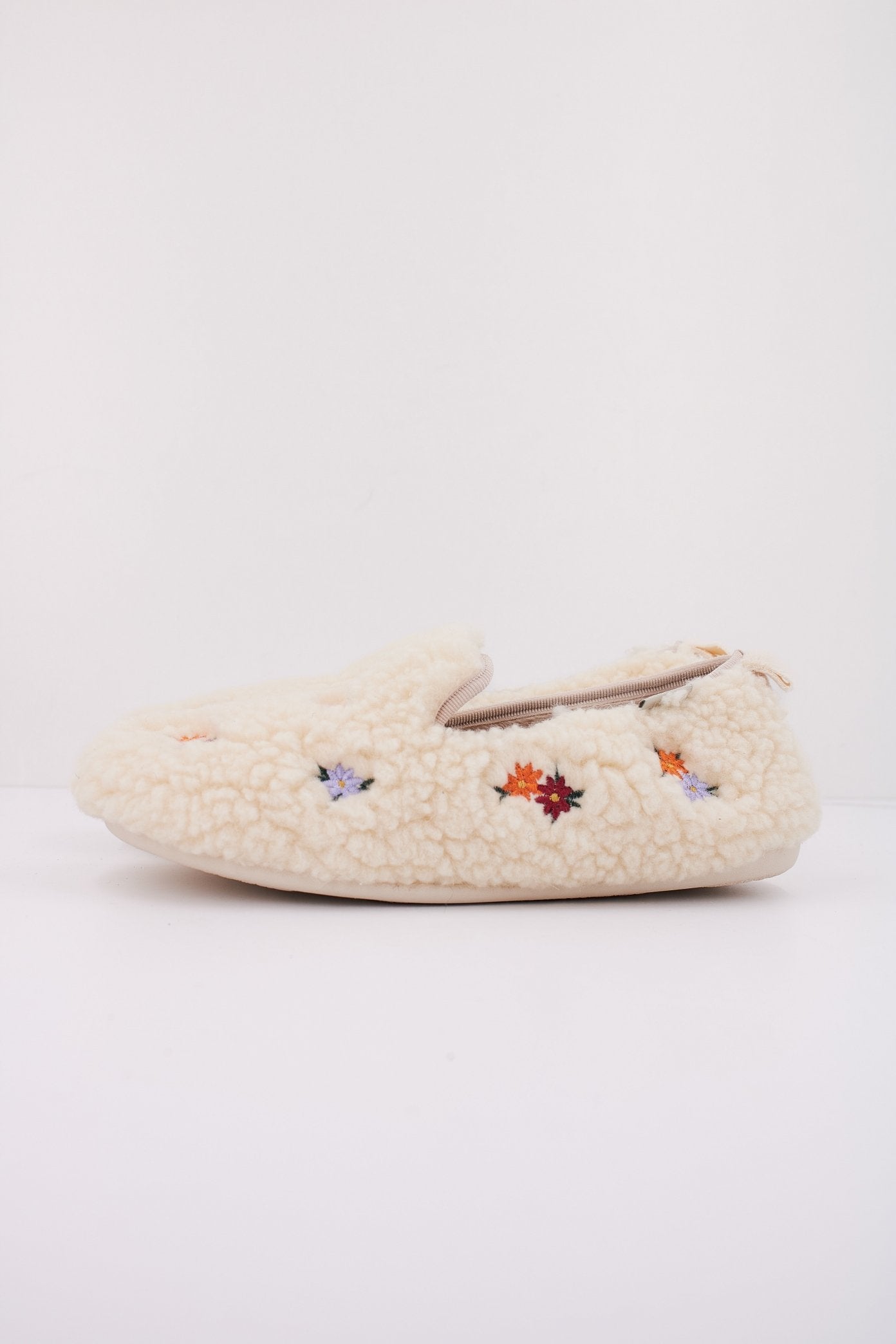 TONI PONS MAILY BB en color BLANC (1)