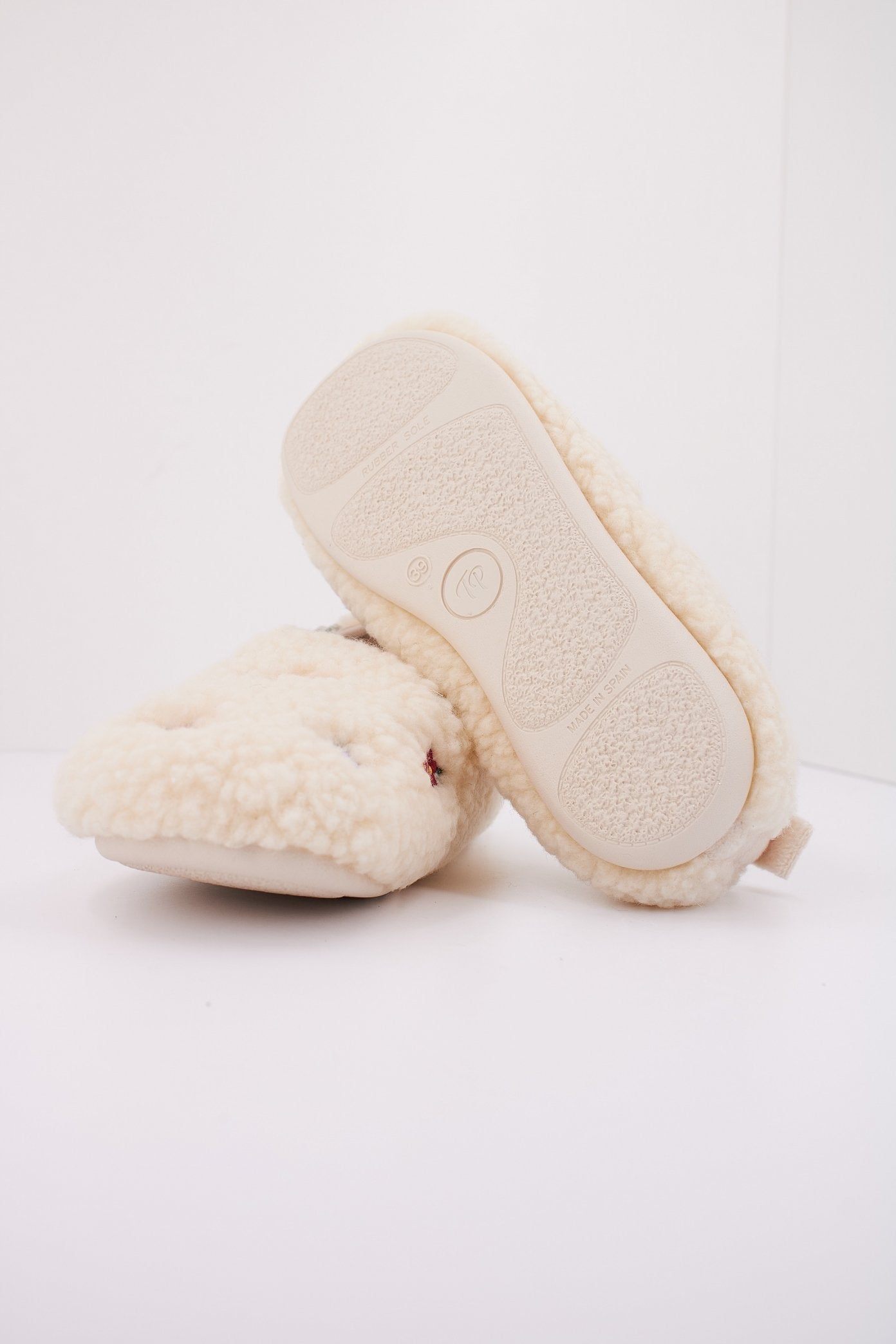 TONI PONS MAILY BB en color BLANC (5)