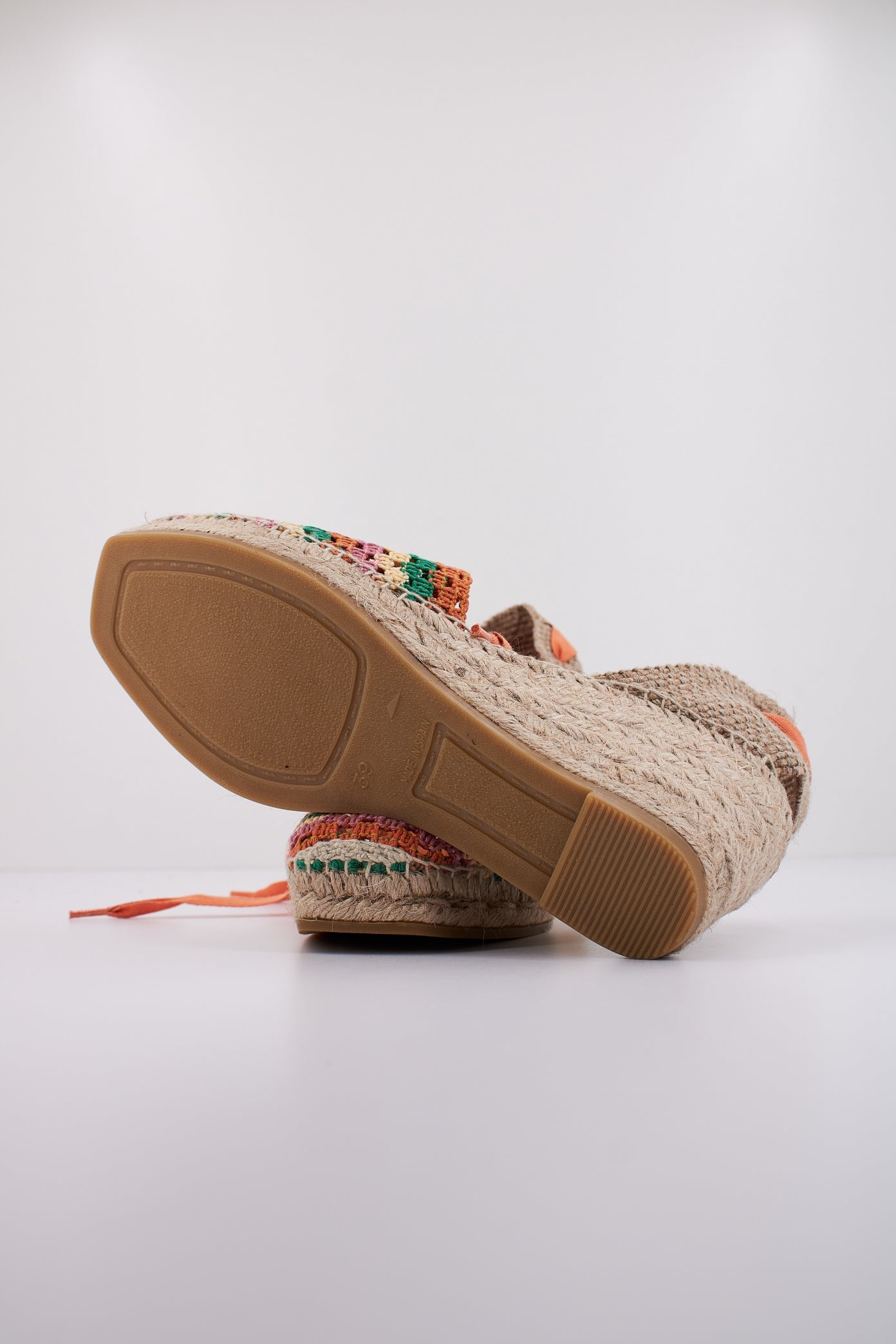 TONI PONS GEORGINA en color MULTI (5)