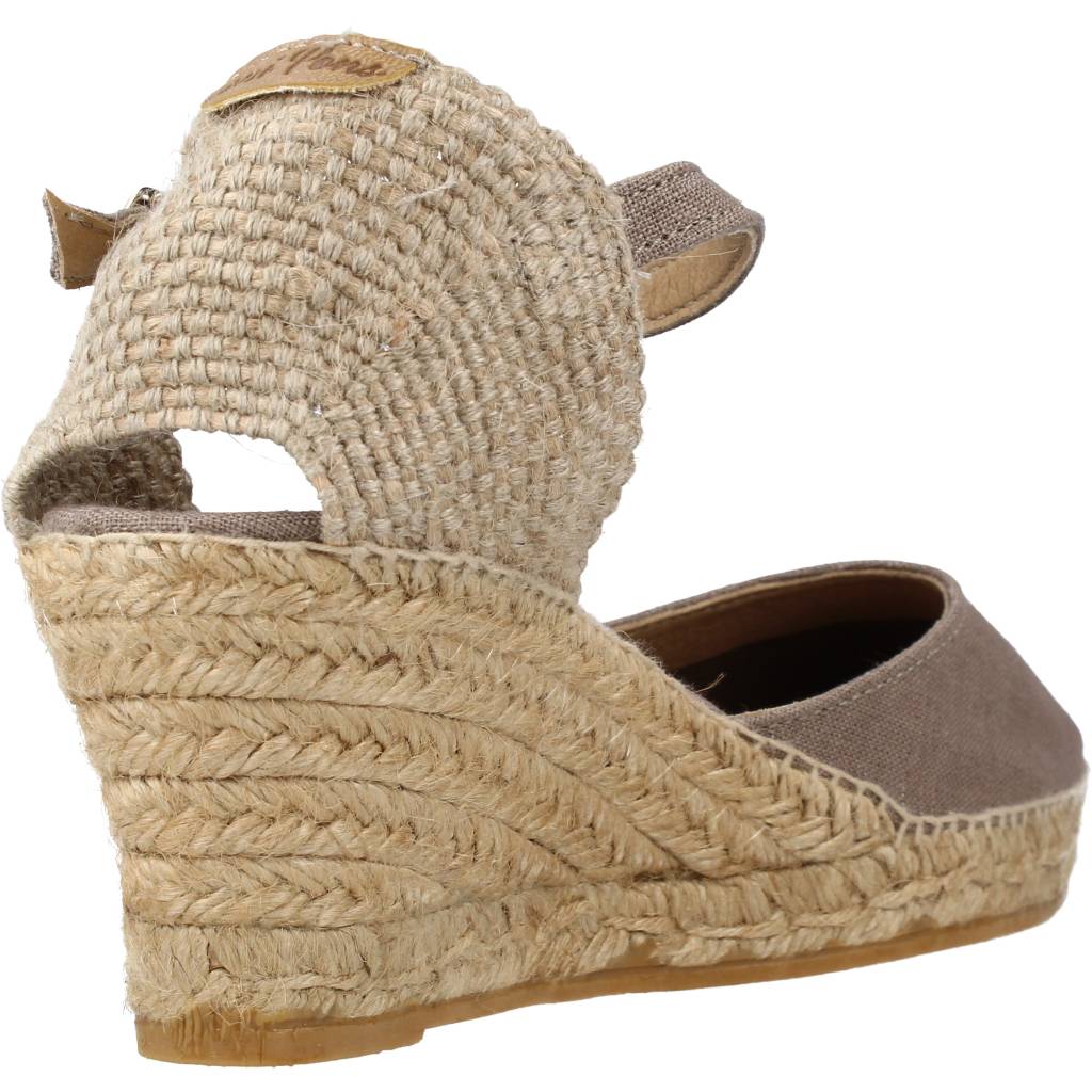 TONI PONS CALDES en color TAUPE (3)