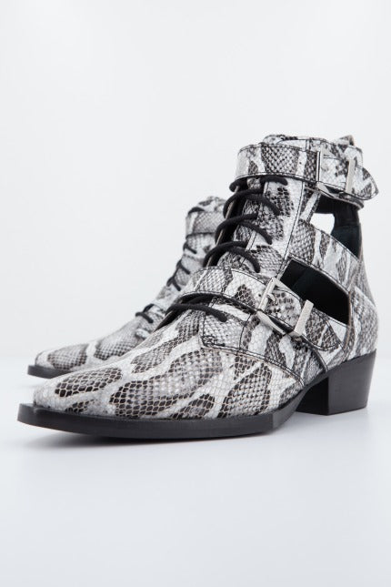 BRONX SHOES JACKY BOOT NAPPA en color SNAKE (2)